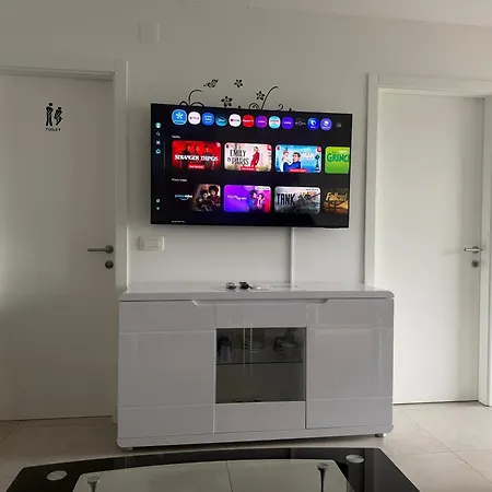 Zdrijac Apartment Nin