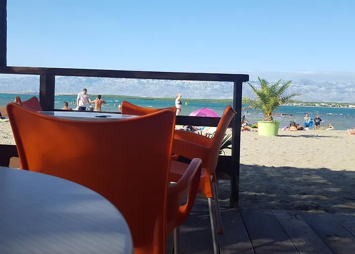 Zdrijac דירה נין